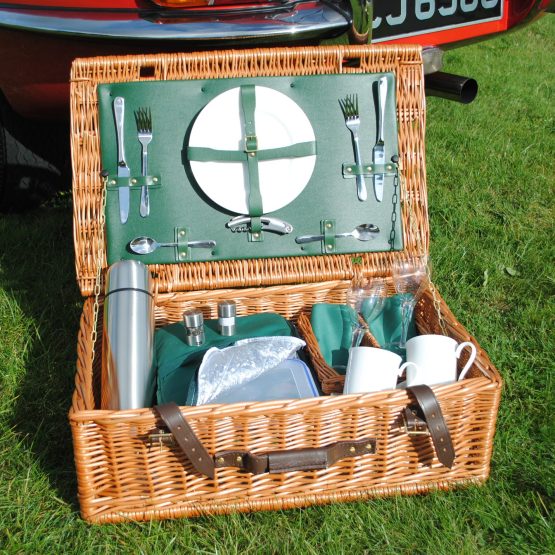 FarnhamPlus Fitted Picnic Hamper - 2 person